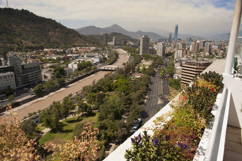 Chilean Suites Providencia サンティアゴ エクステリア 写真